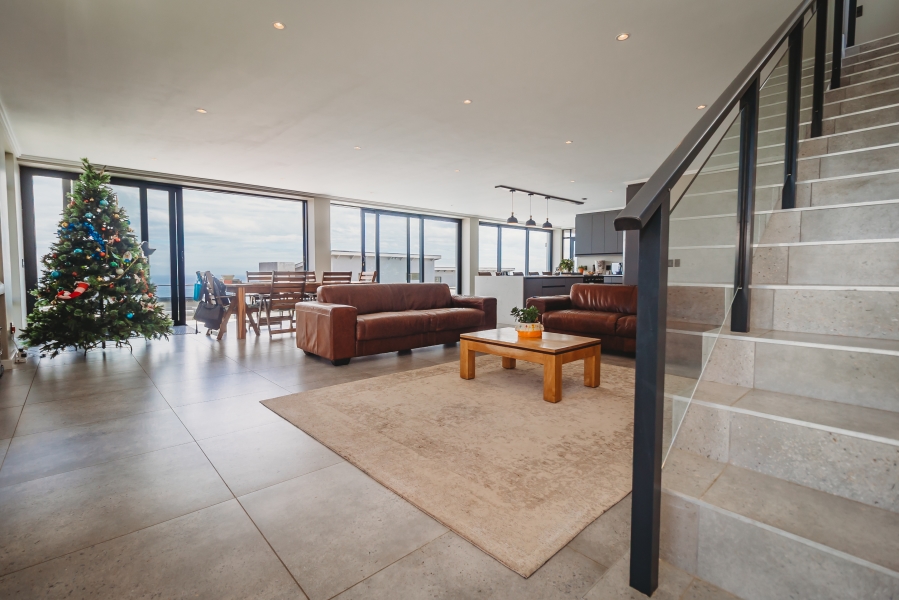 4 Bedroom Property for Sale in Le Grand Golf Estate Western Cape